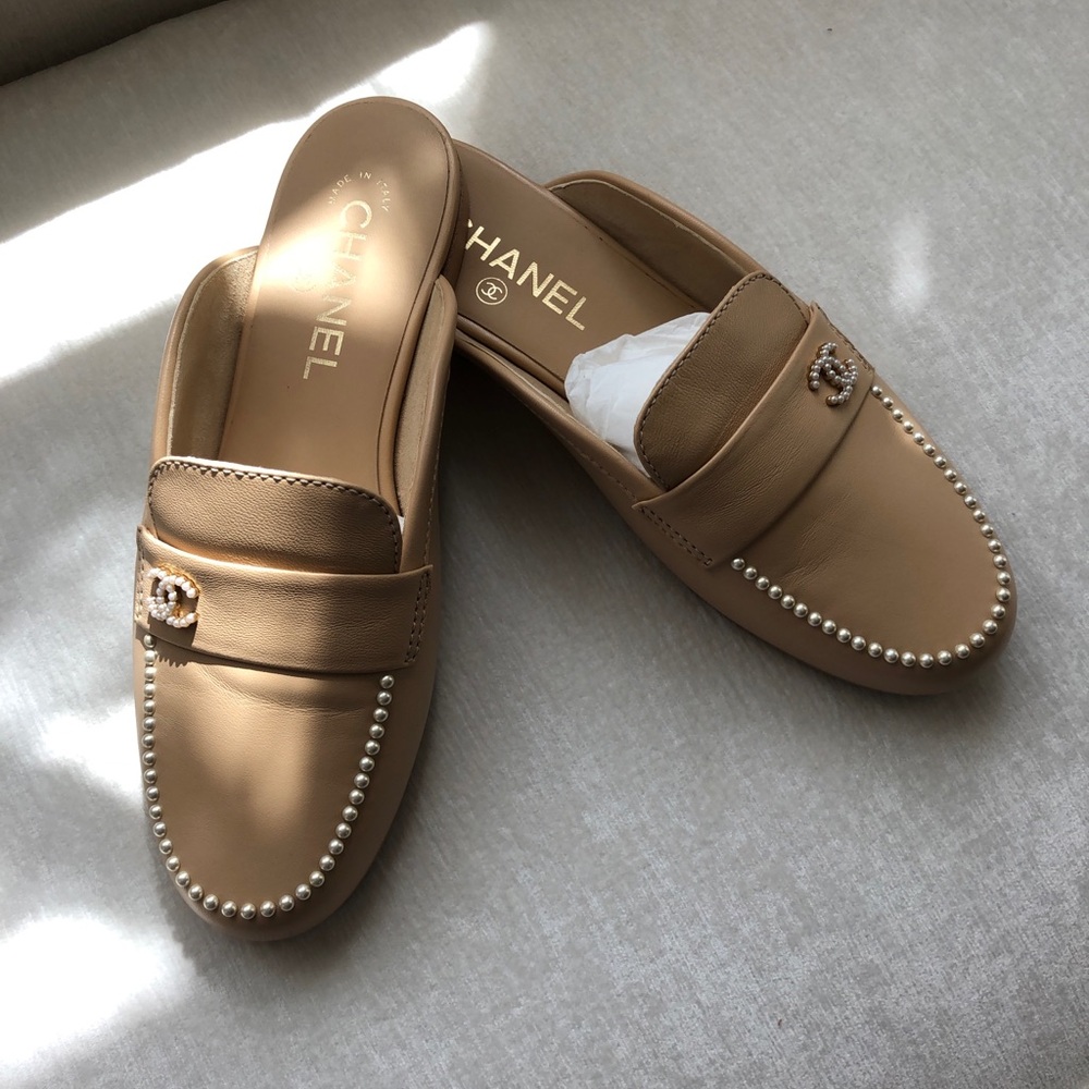 Chanel Beige Leather Pearl-Trim Loafer Mules Size 38